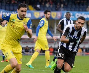 AC+ChievoVerona+v+Udinese+Calcio+Serie+MmKm6OjwVPhl